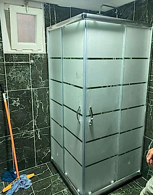 Duşakabin, duşakabin imalatı, duşakabinci, duşakabin tamiri, cam duşakabin, küvet üstü duşakabin, mika duşakabin, tekne üstü duşakabin, oval duşakabin, pendik